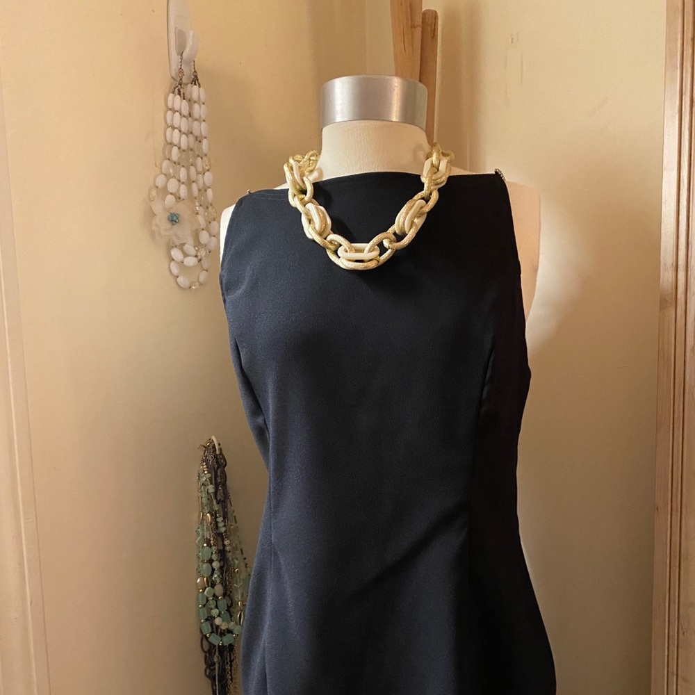 Size 10 Jr gorgeous black dress